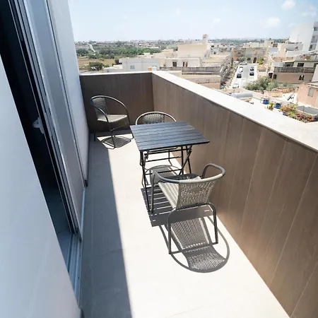 Beautiful 4br Penthouse With Large Terrace With Wifi *