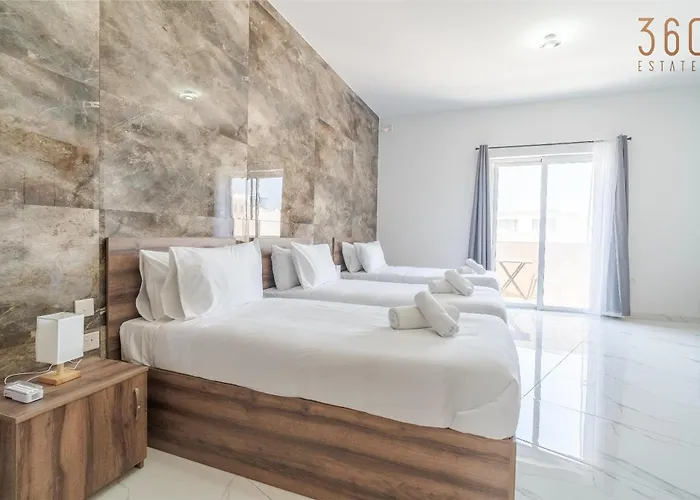 Appartement Beautiful 4br Penthouse With Large Terrace With Wifi *