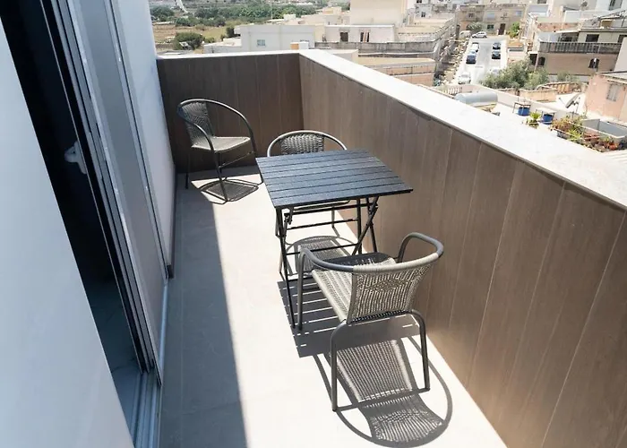 Beautiful 4br Penthouse With Large Terrace With Wifi *