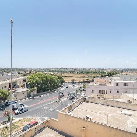 Beautiful 4br Penthouse With Large Terrace With Wifi Apartman Żabbar