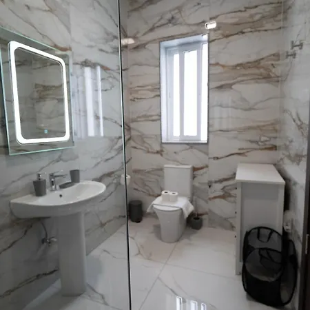 Beautiful 4br Penthouse With Large Terrace With Wifi Apartman Żabbar